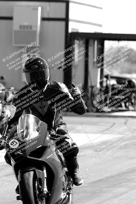 media/May-06-2024-Moto Forza (Mon) [[b33359f27d]]/Around the Pits/